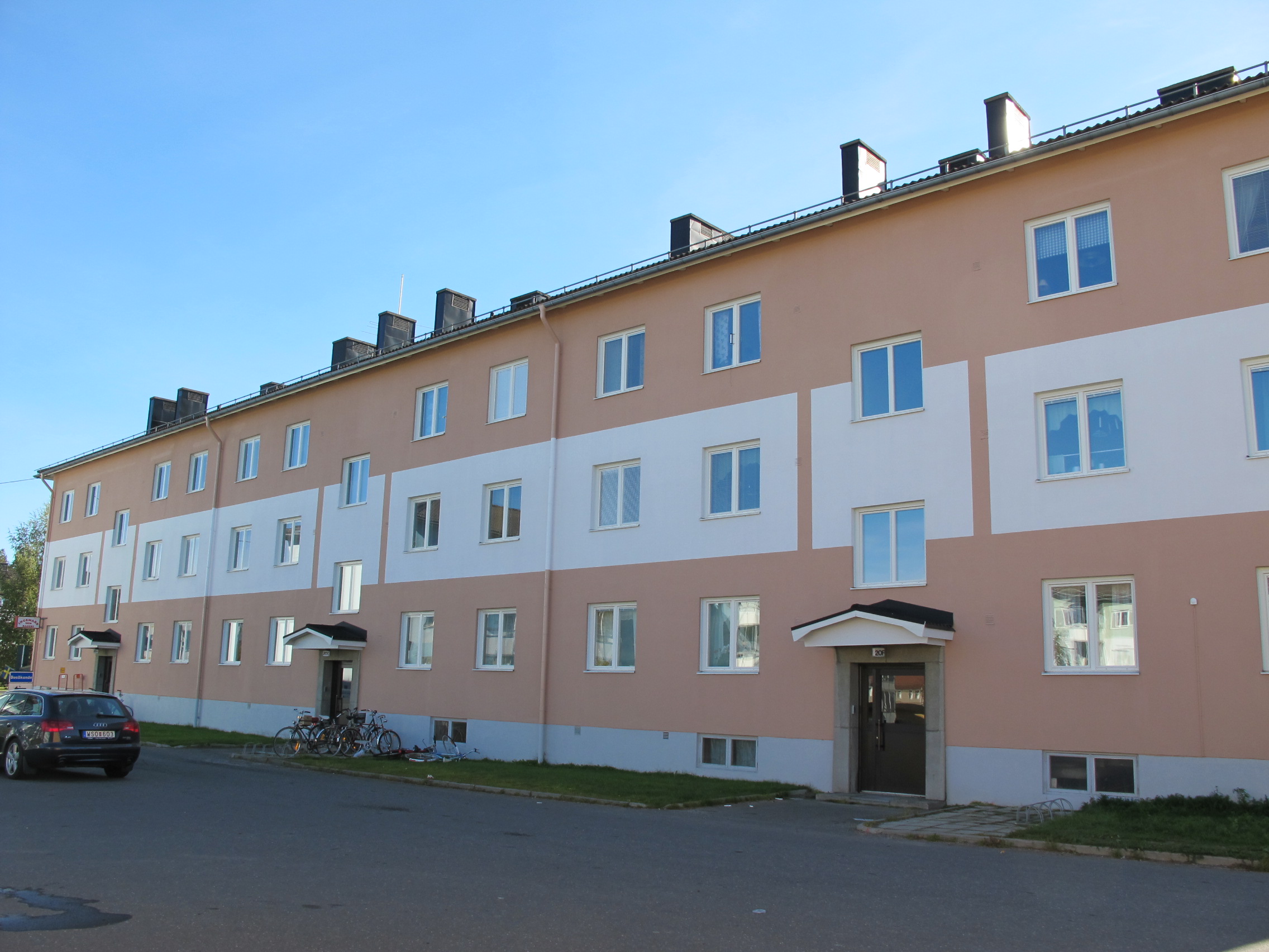 Läs mer om artikeln 19-035 Lulevägen 20 E – 1:a, 2tr